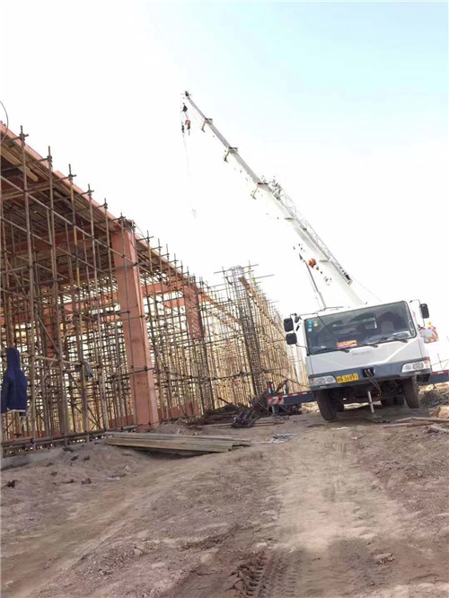 道真吊车作业的安全注意事项有哪些？