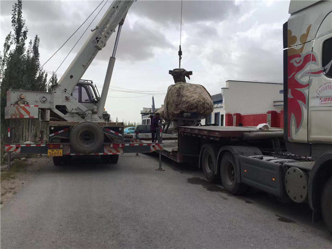 道真狭窄场地（如小区、车间）适合用哪种吊车？